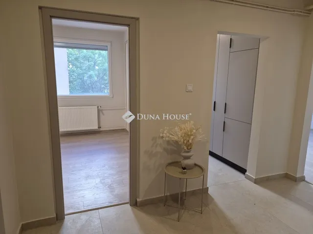 Eladó lakás Budaörs 68 nm