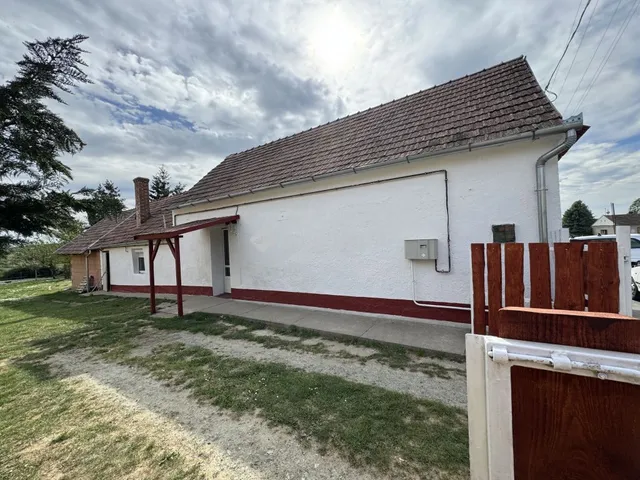 Eladó ház Olaszfa 96 nm