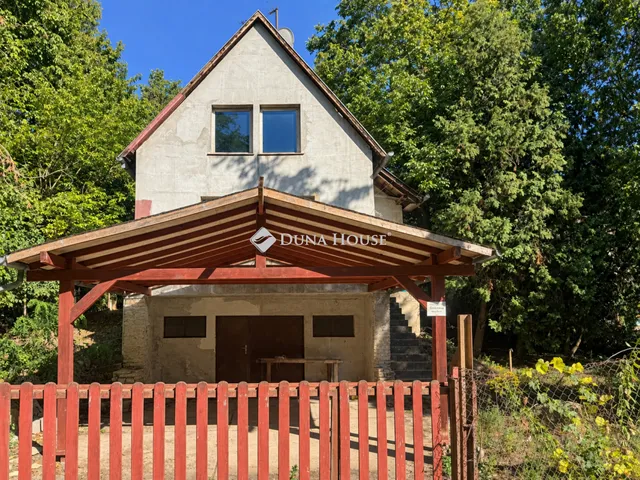 Eladó ház Biatorbágy 120 nm