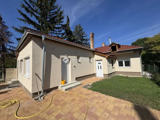 Eladó ház Zsámbék 110 nm