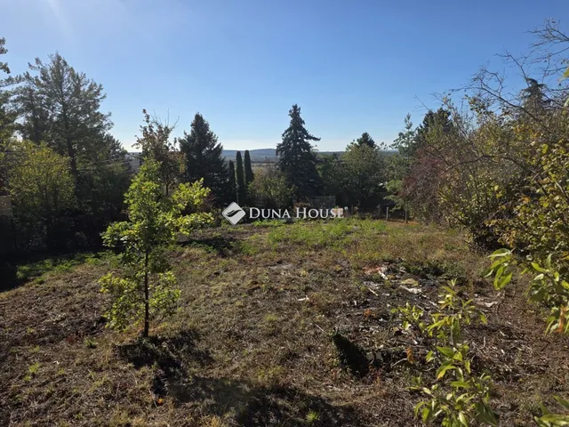 Eladó telek Budakeszi 737 nm