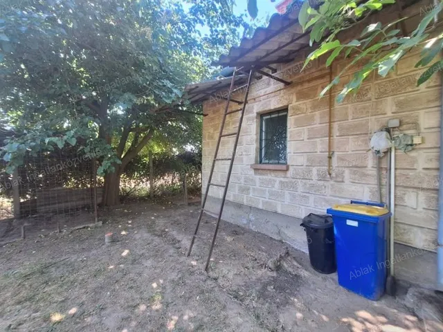 Eladó ház Kecskemét 25 nm
