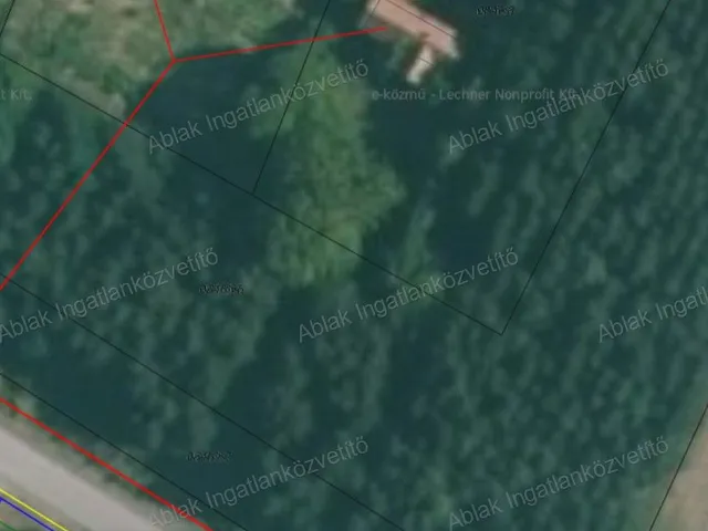 Eladó telek Kecskemét 10400 nm