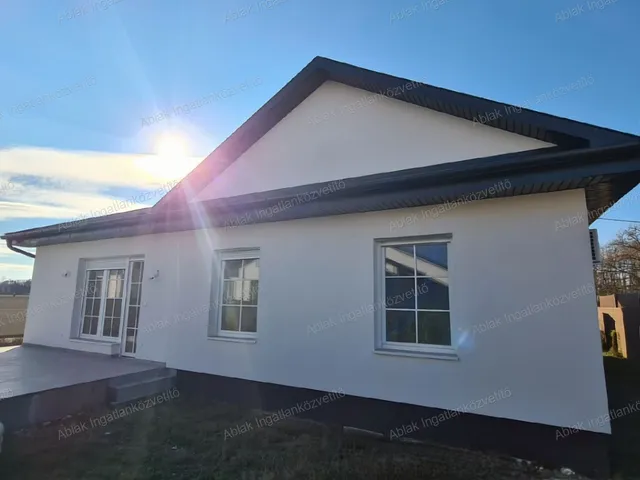 Eladó ház Kecskemét, Kadafalva 112 nm