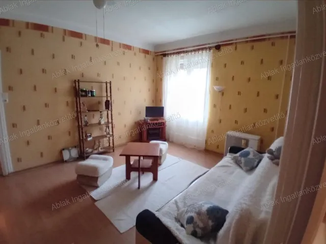 Eladó lakás Kecskemét, Belváros 54 nm