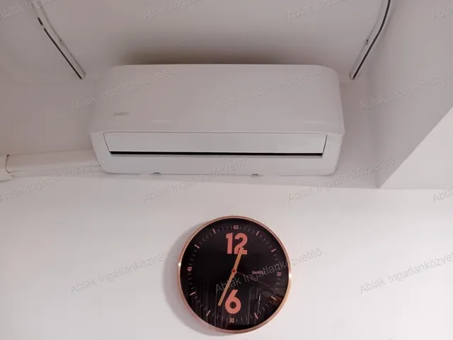 Eladó kereskedelmi és ipari ingatlan Kecskemét, Széchenyiváros 18 nm