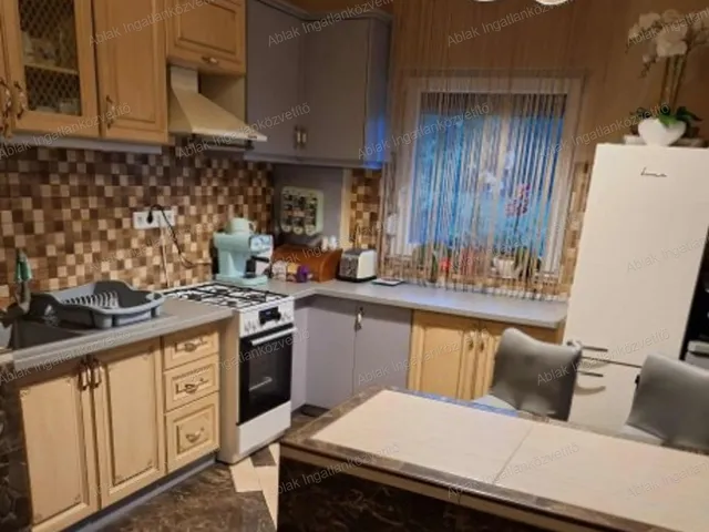 Eladó ház Tiszaalpár 144 nm