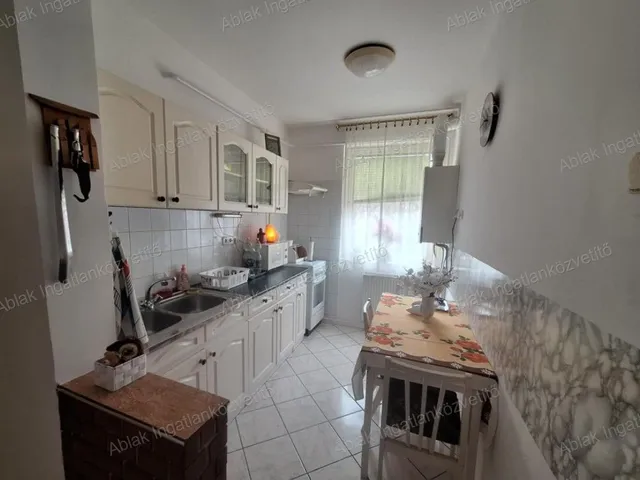 Eladó lakás Kiskunfélegyháza, Móraváros 56 nm