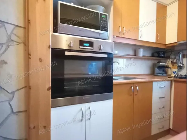 Eladó lakás Kecskemét, Petőfiváros 55 nm