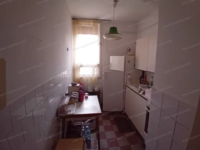 Eladó lakás Kecskemét, Széchenyiváros 55 nm