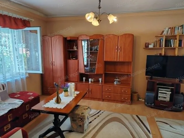 Eladó ház Kecskemét, Máriaváros 61 nm