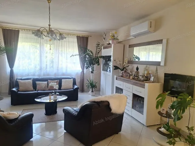 Eladó ház Kecskemét, Szeleifalu 100 nm