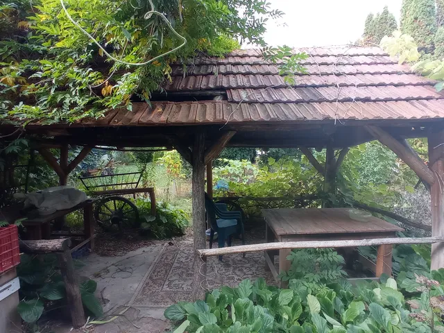 Eladó ház Balatonboglár 264 nm