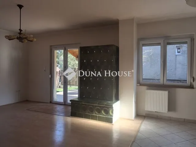 Eladó ház Budapest XVI. kerület 127 nm