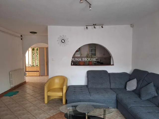 Eladó ház Dunaharaszti 195 nm