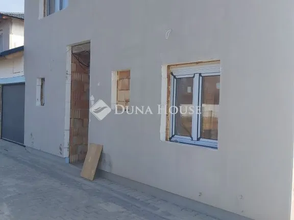 Eladó ház Vecsés 147 nm