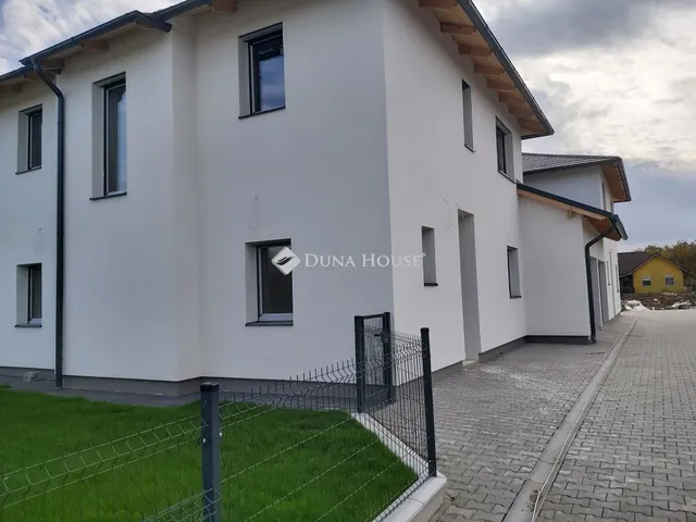 Eladó ház Vecsés 149 nm