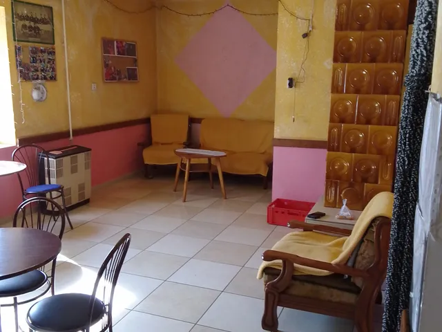 Eladó kereskedelmi és ipari ingatlan Tiszaalpár 117 nm