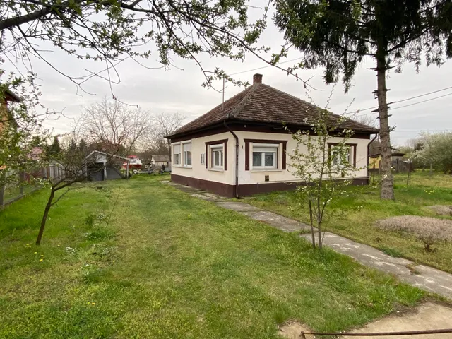 Eladó ház Tápióbicske 125 nm