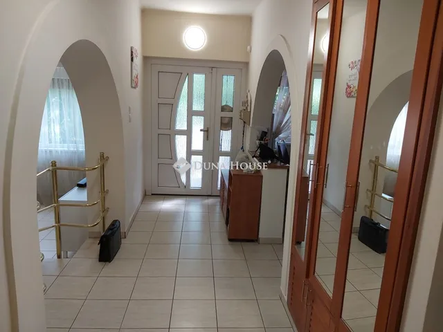 Eladó ház Szigethalom 134 nm