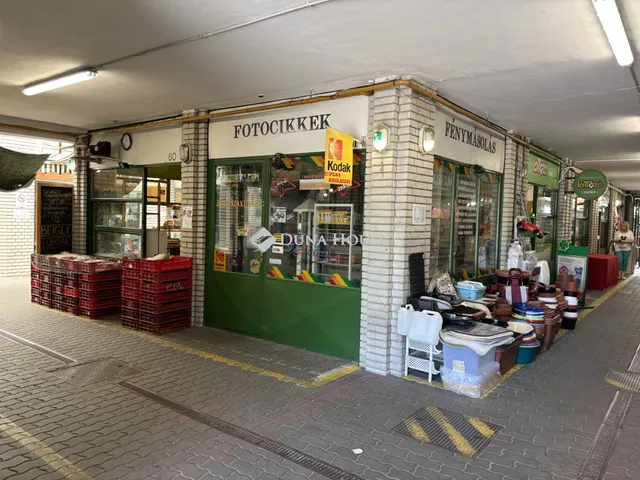 Eladó kereskedelmi és ipari ingatlan Budapest XX. kerület 20 nm