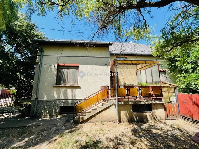 Eladó ház Dány 86 nm