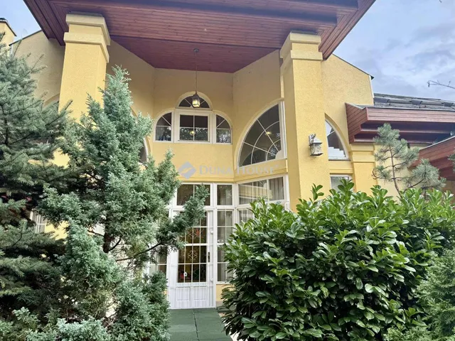 Eladó ház Budapest XVIII. kerület 415 nm