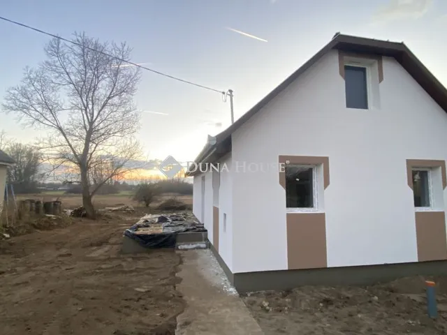 Eladó ház Tápióbicske 55 nm