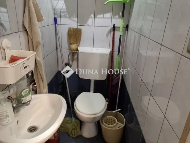 Kiadó kereskedelmi és ipari ingatlan Halásztelek 46 nm