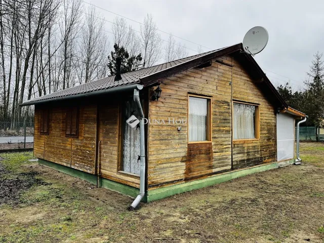 Eladó üdülő és hétvégi ház Tápiószentmárton 43 nm