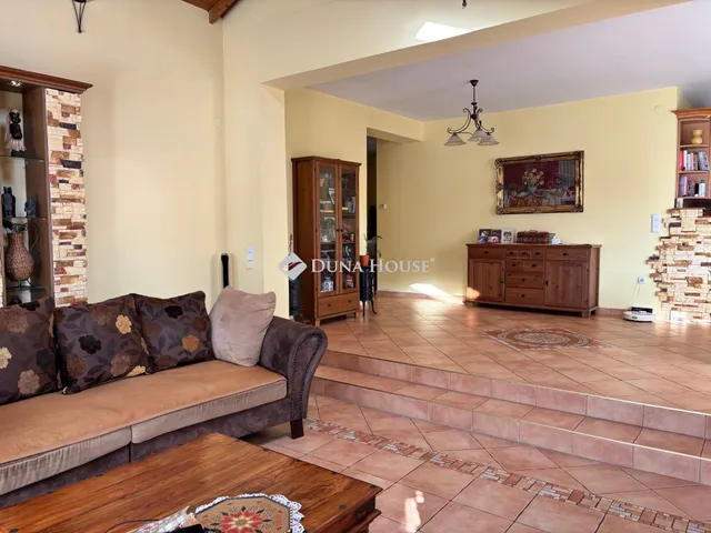 Eladó ház Alsónémedi 185 nm