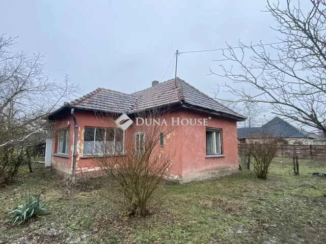 Eladó ház Tápióbicske 62 nm