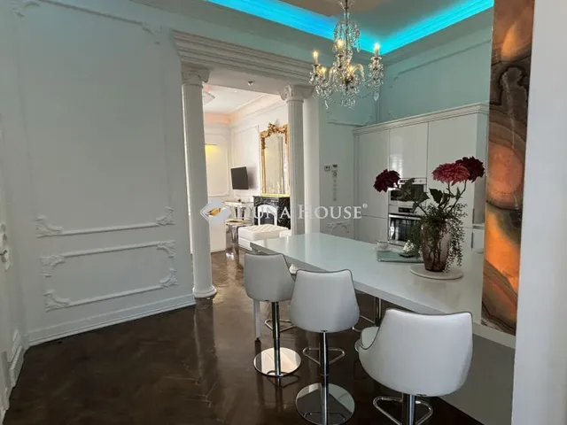 Kiadó lakás Budapest VI. kerület, Andrássy út 114 nm