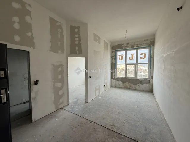 Eladó kereskedelmi és ipari ingatlan Budapest XXI. kerület 35 nm