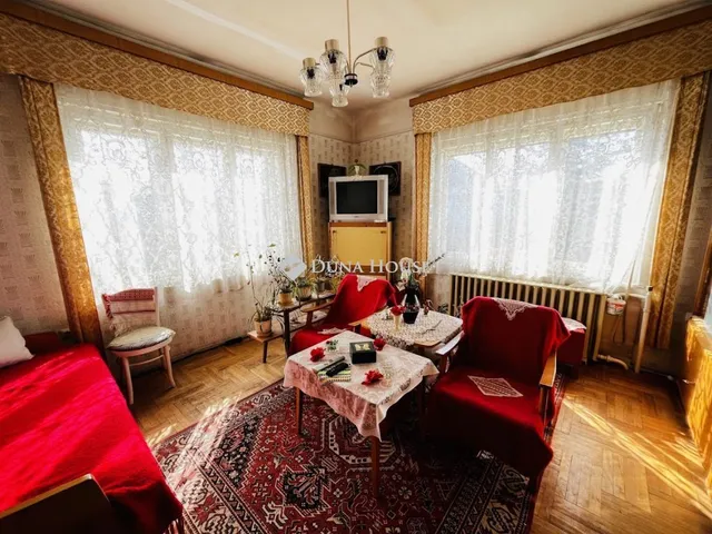 Eladó ház Pomáz 191 nm