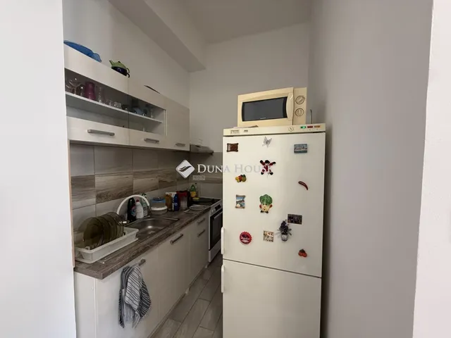 Eladó lakás Budapest XXI. kerület, Déli-bekötő út 35 nm