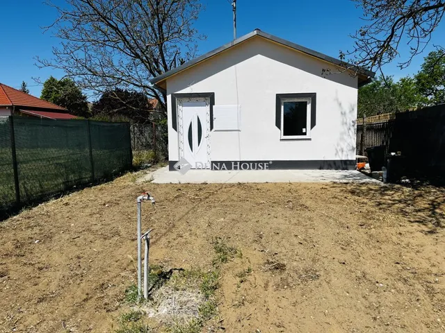 Eladó ház Tápiószecső 31 nm