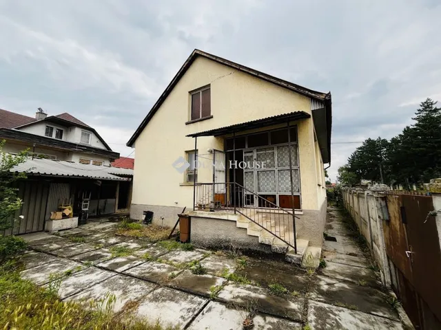Eladó ház Tápiószecső 86 nm