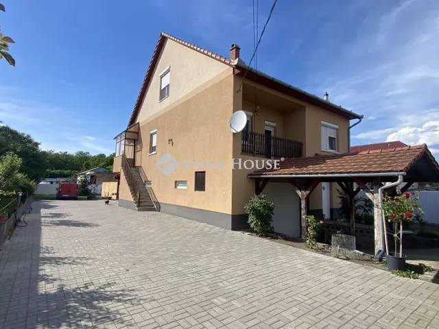 Eladó ház Tápióság 130 nm