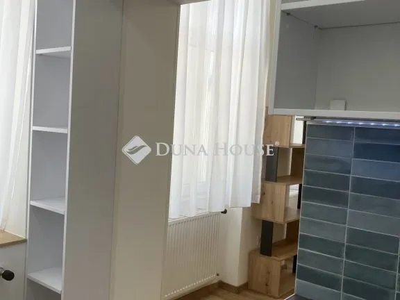 Kiadó lakás Budapest XIII. kerület, Váci út 27 nm