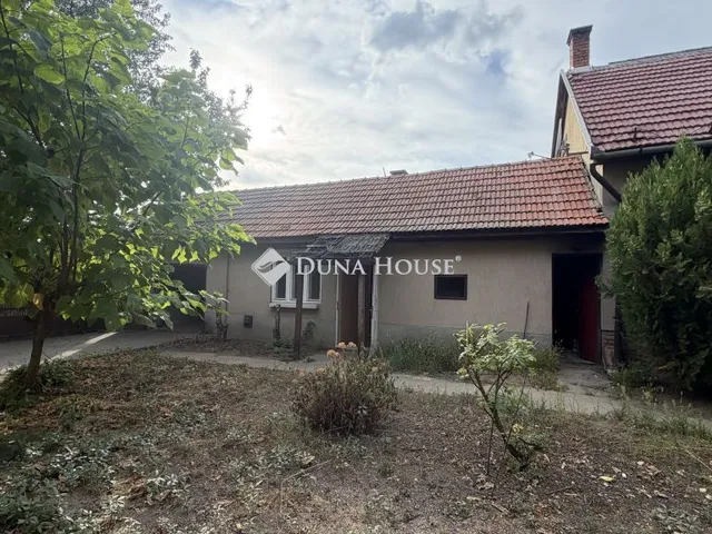 Eladó ház Dánszentmiklós 100 nm