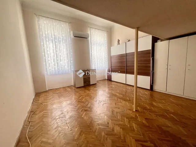 Eladó lakás Budapest VIII. kerület 33 nm