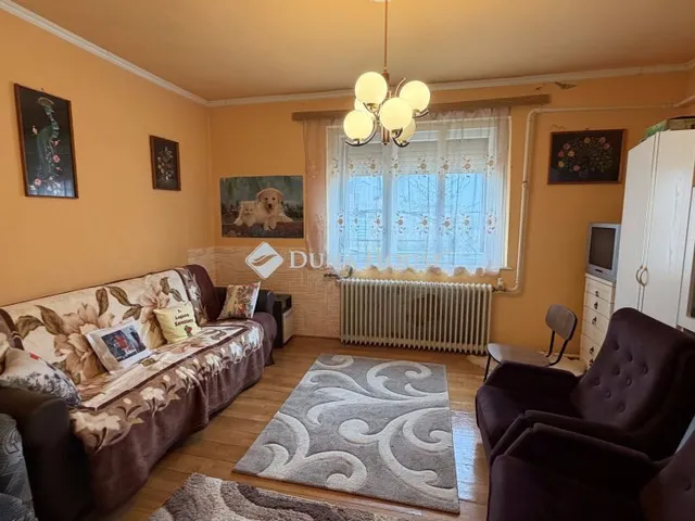 Eladó ház Gyömrő 180 nm