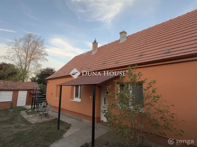 Eladó ház Erdőkertes 104 nm