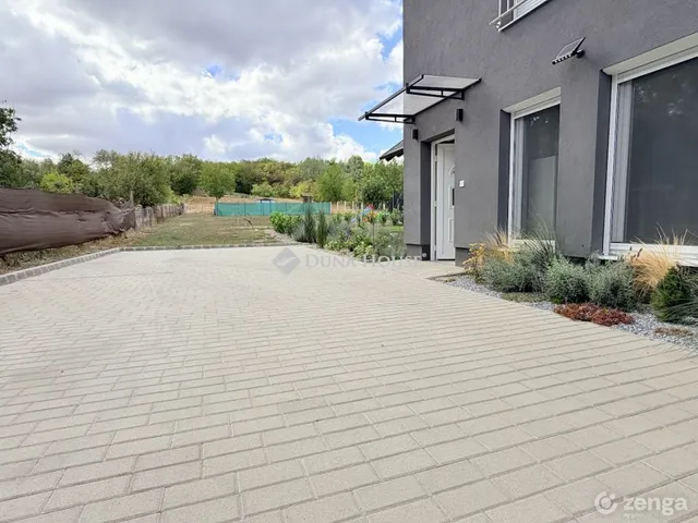 Eladó lakás Sülysáp 123 nm