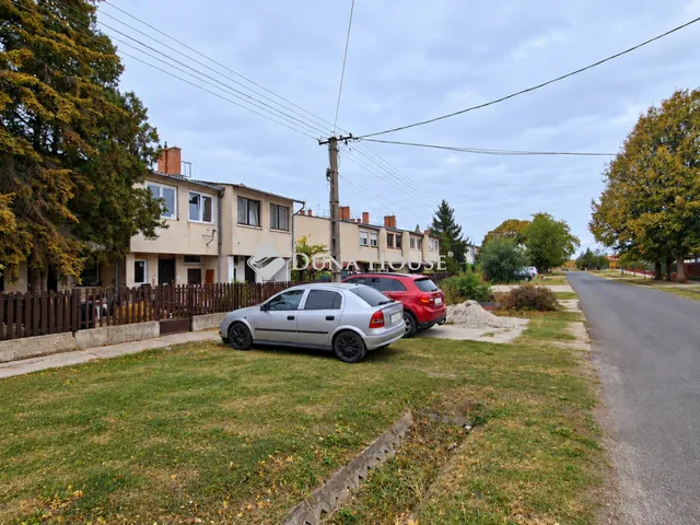 Eladó ház Örkény 120 nm