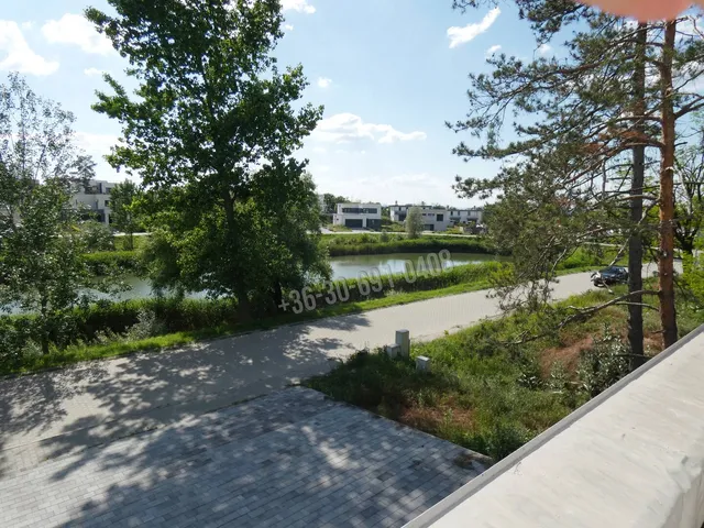 Eladó ház Mogyoród 220 nm