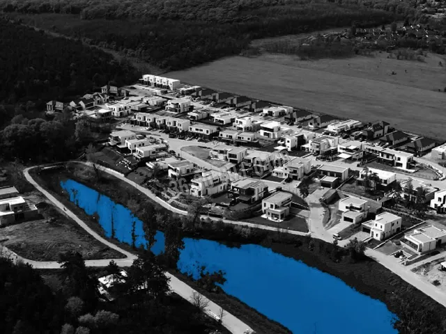 Eladó ház Mogyoród 229 nm