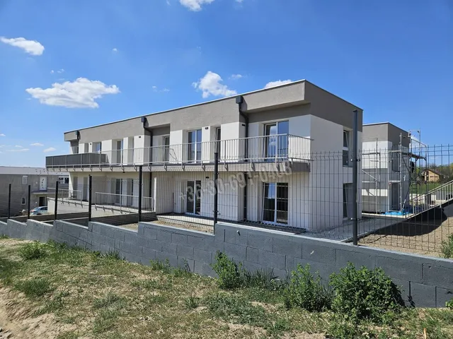 Eladó lakás Mogyoród 46 nm