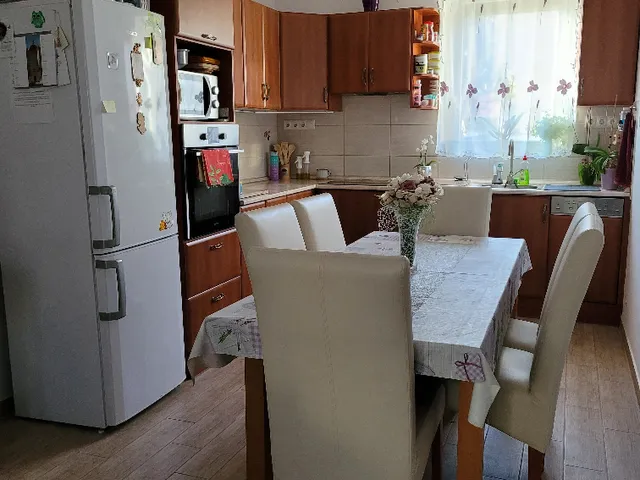 Eladó ház Budapest XVI. kerület 64 nm